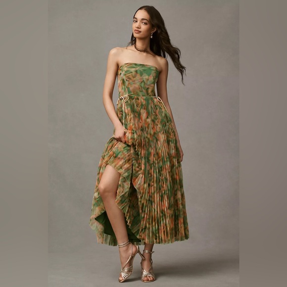 Hutch Strapless Green Floral Pleated Tulle Midi Dress - Picture 1 of 4